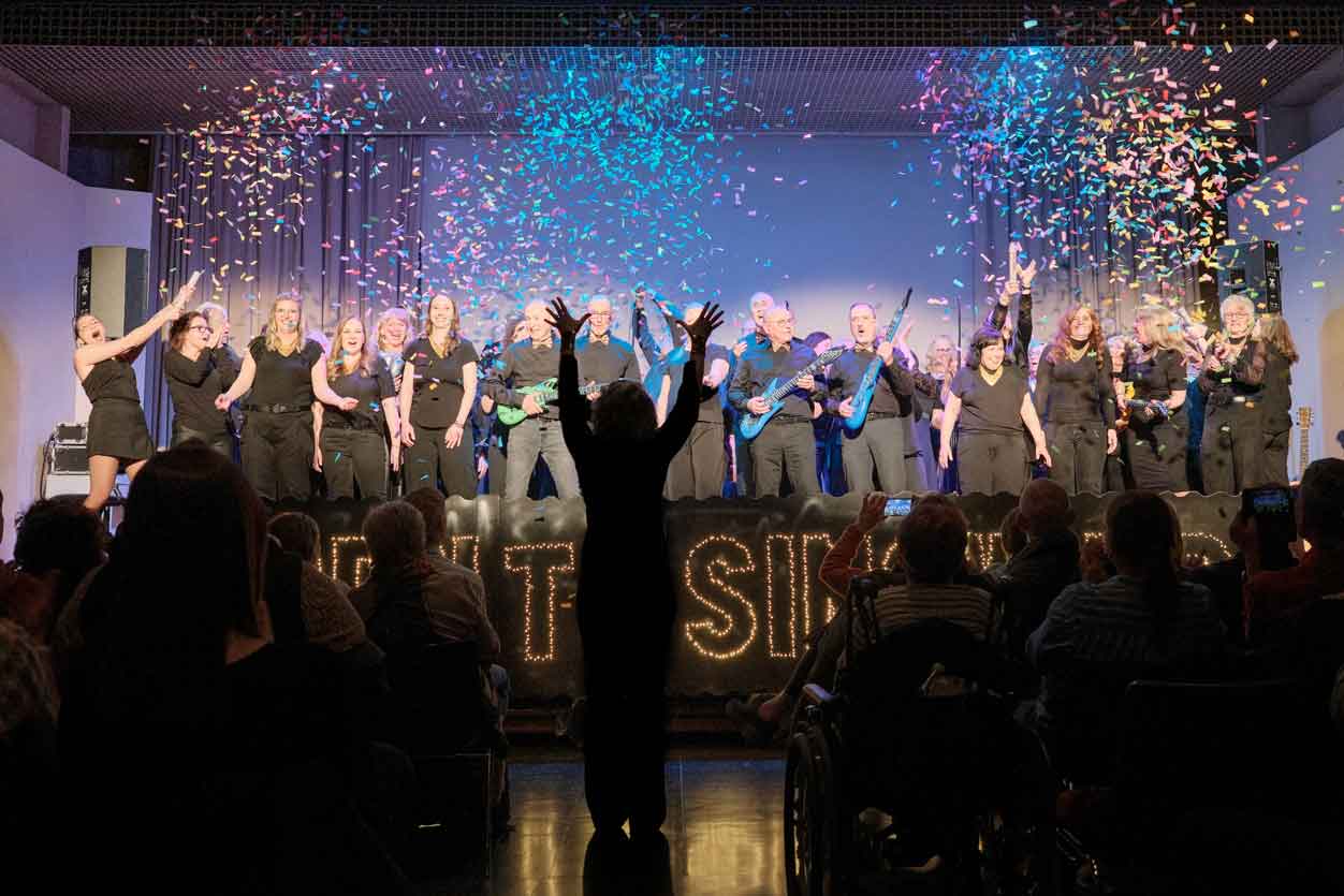 Born to sing wild: Weststadtchöre begeistern mit energiegeladenem Konzert